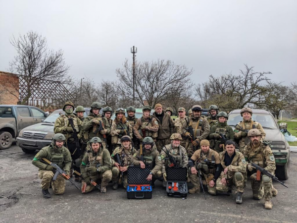 09E34DF0 355C 4185 9A12 35BED736EDE8